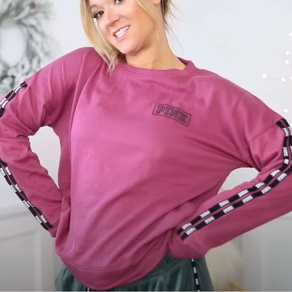 PINK Crewneck